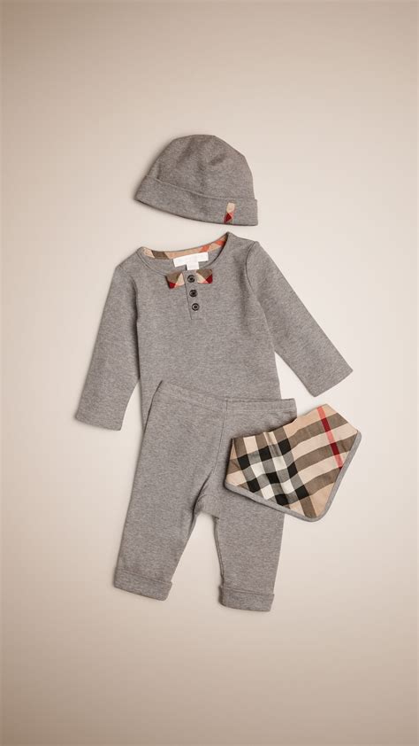 vestito burberry neonato|burberry newborn.